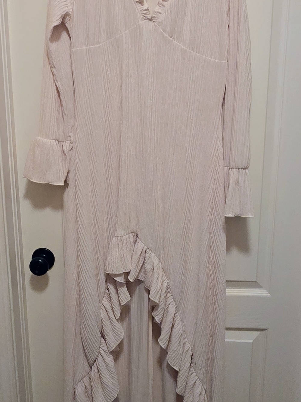 SHEIN Cream Ruffle High Low Maxi Dress Long Bell Sleeve Deep V Neck Size L
